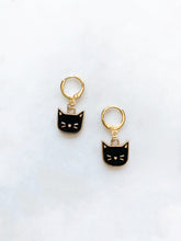 Load image into Gallery viewer, Black Cat Earrings
