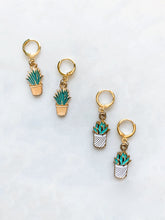 Load image into Gallery viewer, Bloom where you&#39;re planted Earrings
